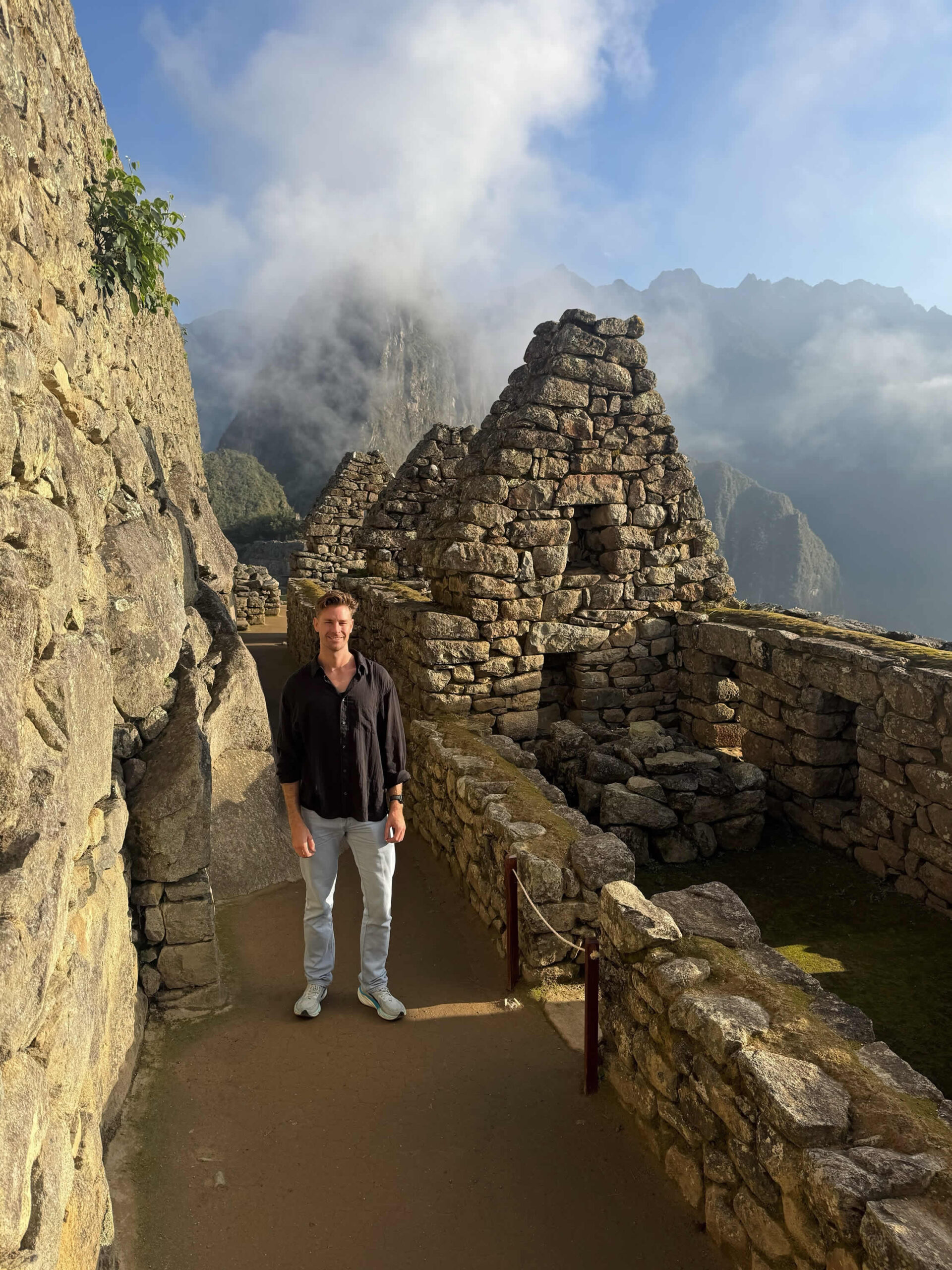 guide private machu picchu